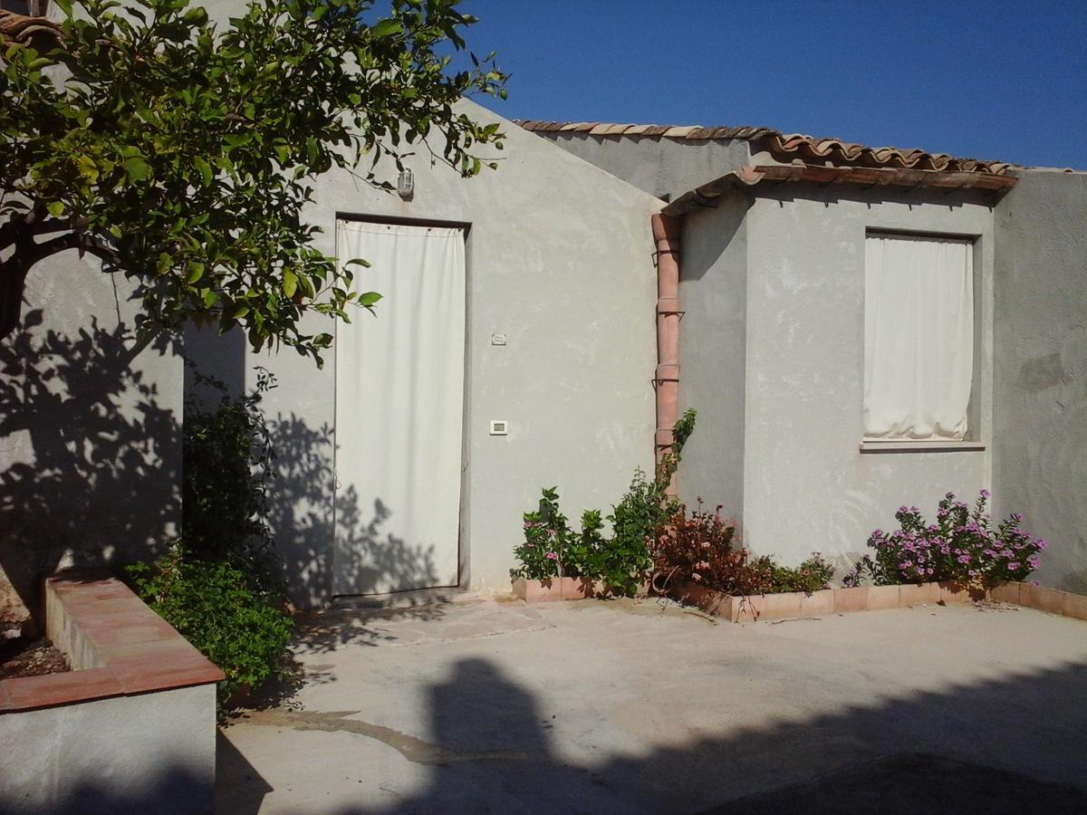 Le Case Di Zia Palma Custonaci Exterior photo